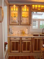 900